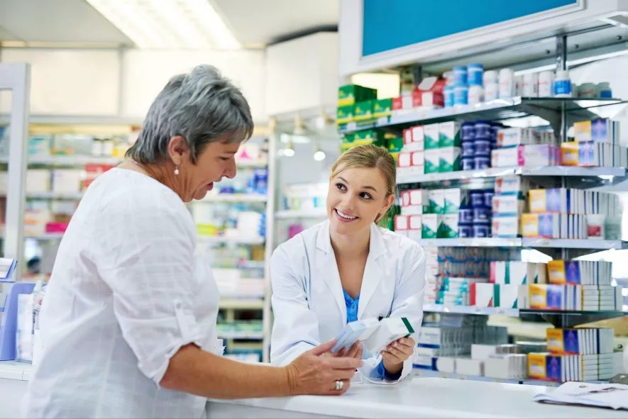 saving-on-pharmacy-costs-with-a-self-funded-health-insurance-plan_Roundstone Insurance